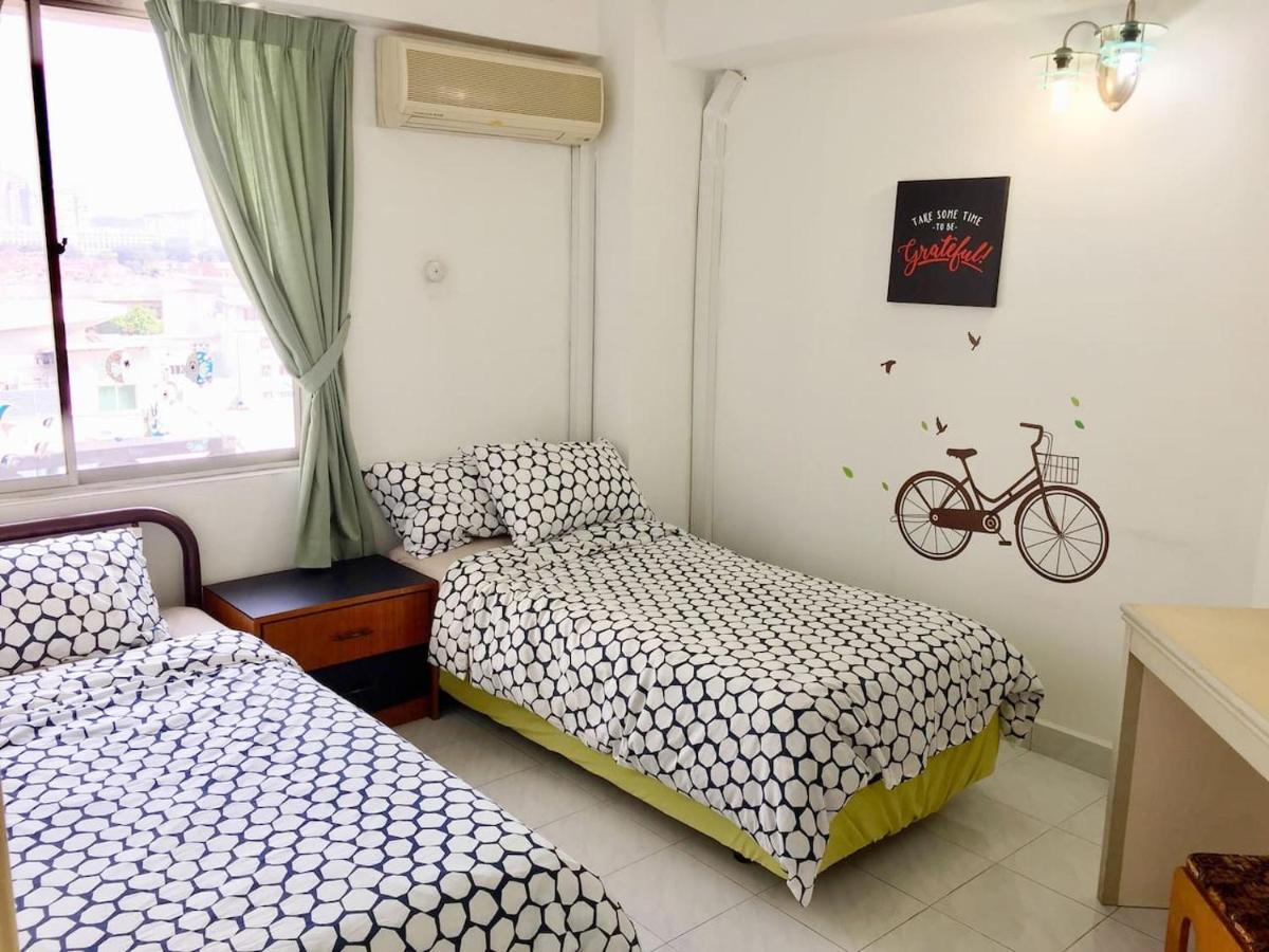 Cozy Kelana Jaya Semi-D Apt Near Mall, College & Hospital เปอตาลิงจายา ภายนอก รูปภาพ