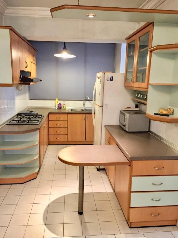 Cozy Kelana Jaya Semi-D Apt Near Mall, College & Hospital เปอตาลิงจายา ภายนอก รูปภาพ