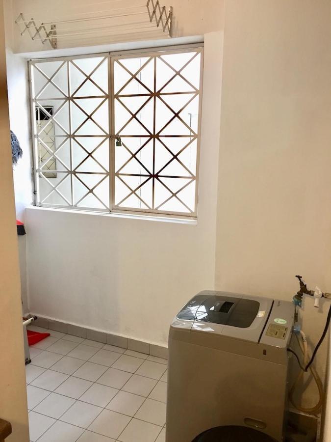 Cozy Kelana Jaya Semi-D Apt Near Mall, College & Hospital เปอตาลิงจายา ภายนอก รูปภาพ