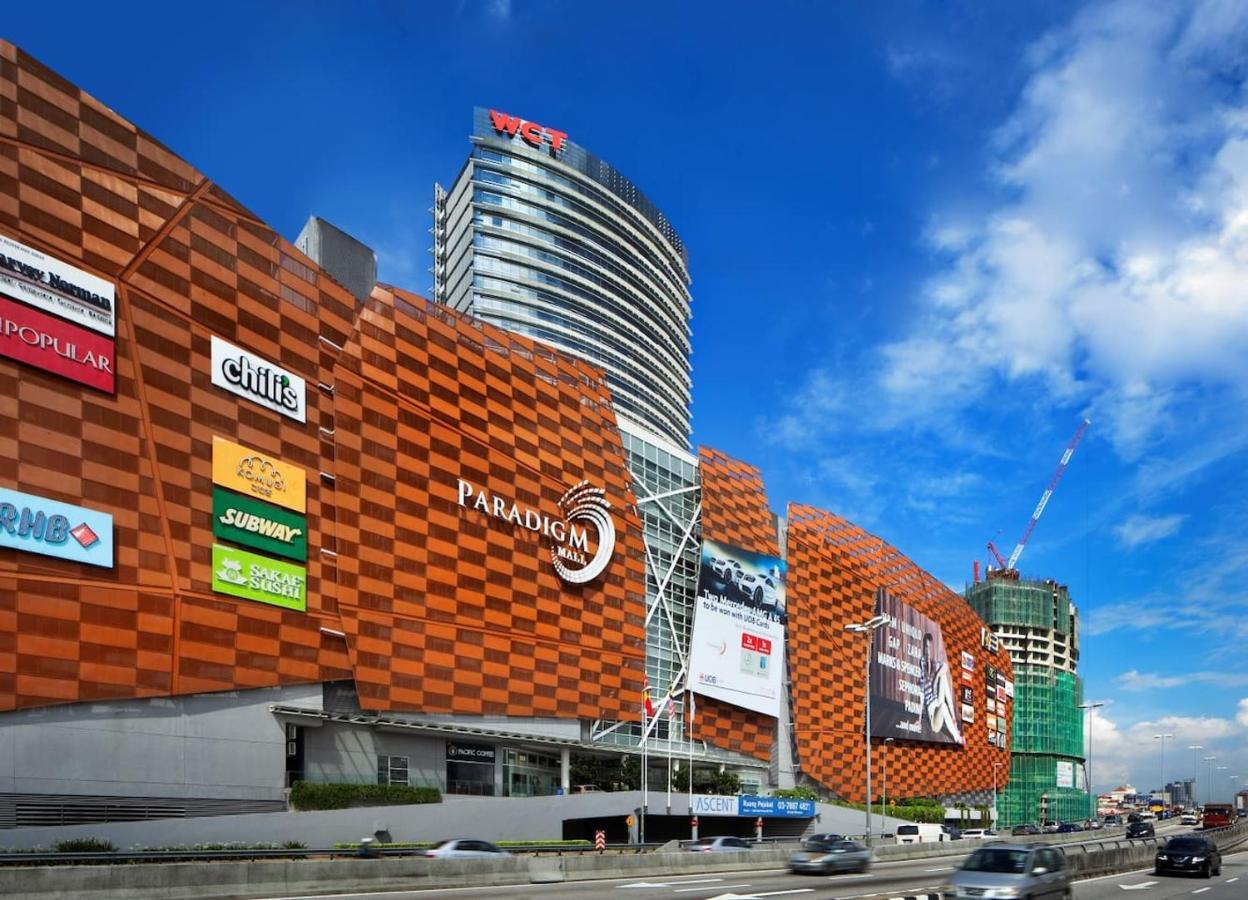 Cozy Kelana Jaya Semi-D Apt Near Mall, College & Hospital เปอตาลิงจายา ภายนอก รูปภาพ